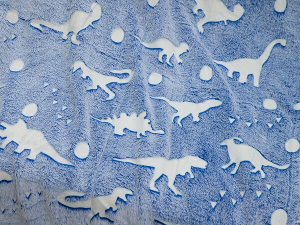 Niebieski świecący koc z mikroflaneli DINO BLUE 150x200 cm