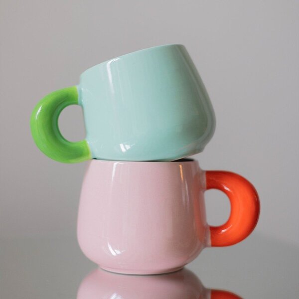 Różowy kubek new bone china 470 ml Coco – ONA