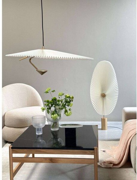 GEJST Lampa wisząca Liris, mosiężny / złoty, salon / jadalnia, metal, design