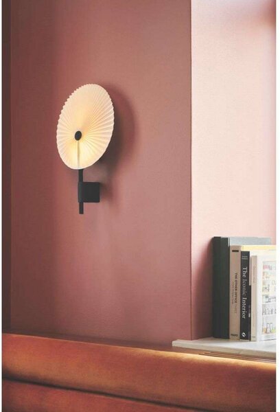 GEJST Kinkiet Liris, możliwość ściemniania, czarny, salon / jadalnia, metal, design