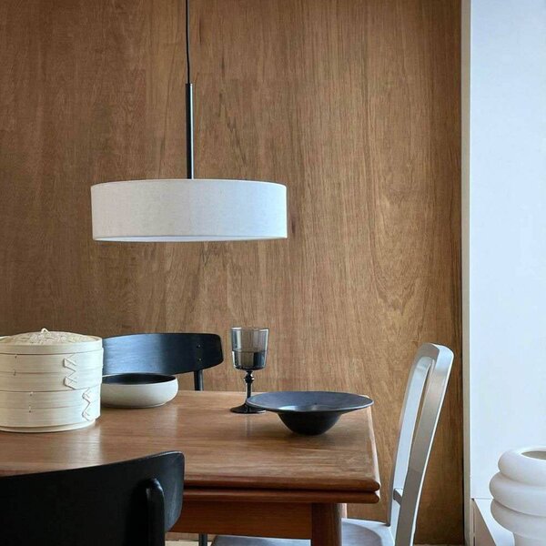 Dyberg Larsen Lampa wisząca Calix, możliwość ściemniania, biały / opal, salon / jadalnia, tkanina / materiał / jedwab, design