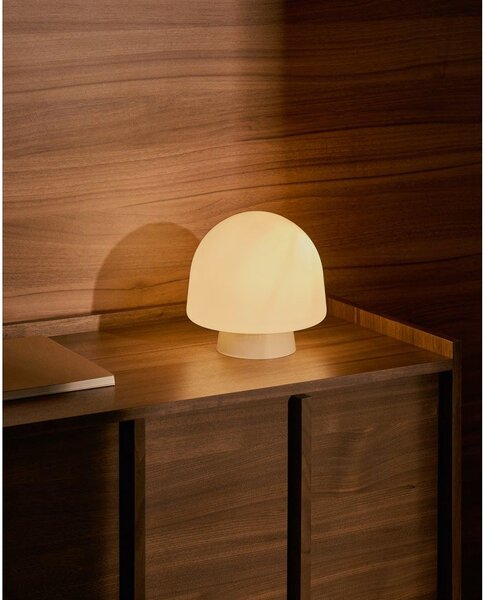 Szarobeżowa lampa stołowa ze szklanym kloszem (wysokość 20 cm) Reig – Kave Home