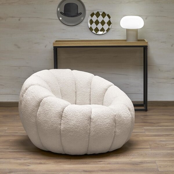 Kremowy fotel bubble z tkaniny boucle | Umeblowana.com