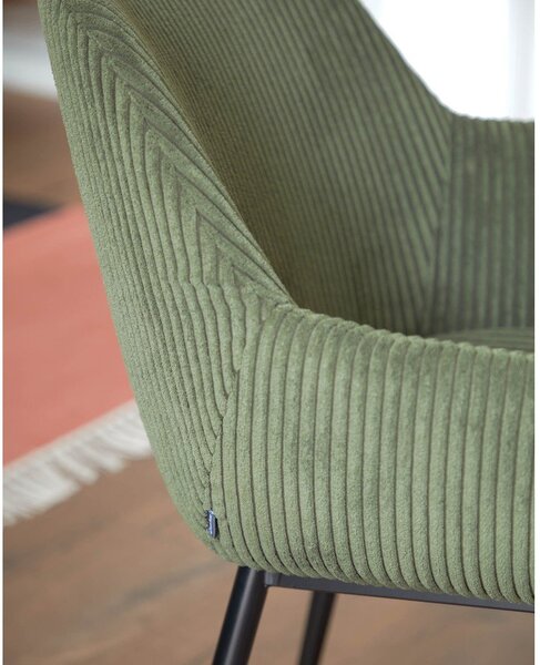 Tapicerowany fotel jadalniany w kolorze khaki Konna – Kave Home