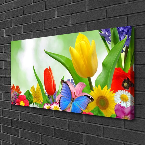 Obraz canvas Kolorowy Motyl wśród Płatków