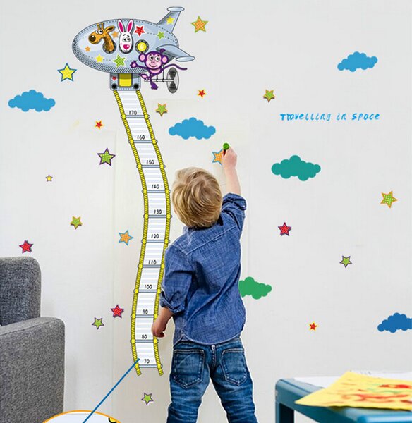 Naklejka na ścianę "Miarka dziecięca - Samolot ze zwierzętami" 150x70cm