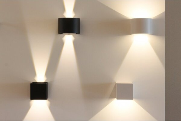 PP K 550 WH IP65 KINKIET LAMPA ŚCIENNA TUBA ŚWIATŁO GÓRA DÓŁ ALUMINIUM CZARNY REGULOWANY HERMETYCZNY LED
