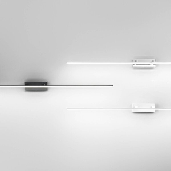 Fabas Luce Oświetlenie lustra LED Nala, białe, szerokość 110 cm, metalowe Nala, biały / opal, łazienka, metal, nowoczesny