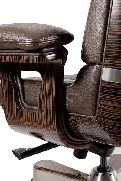 Designerski fotel gabinetowy ze skóry naturalnej Lord