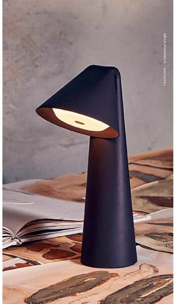 FRANDSEN Lampa stołowa Ami, możliwość ściemniania, brązowy / rdzawy, salon / jadalnia, metal, nowoczesny