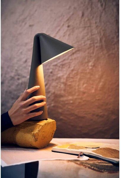 FRANDSEN Lampa stołowa Ami, możliwość ściemniania, zielony, salon / jadalnia, metal, nowoczesny