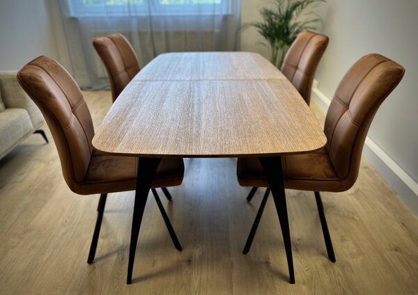 Stół AURA 140 - obłóg dębowy