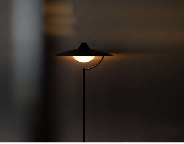 Lampa Podłogowa DCW, ściemnialny, czarny, salon, metal