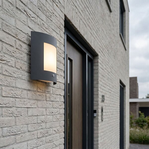 Lampa ścienna zewnętrzna antracytowa IP44 czujnik zmierzchu - Emmerald