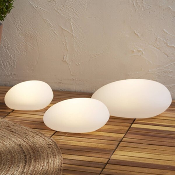 STAR TRADING Lampa solarna LED GLOBY, biała, 24,5 cm, tworzywo sztuczne, IP44 Globy, biały / opal, tworzywo sztuczne
