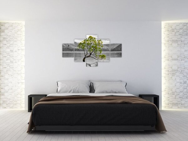 Obraz drzewa na środku jeziora (125x70 cm)