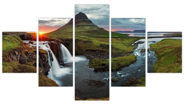 Obraz - Kirkjufell o zachodzie słońca (125x70 cm)
