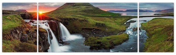 Obraz - Kirkjufell o zachodzie słońca (170x50 cm)