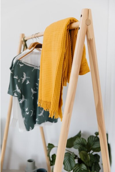 Wieszak z drewna sosnowego Karup Design Hongi Natural