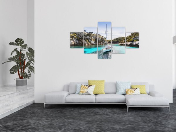 Obraz - Plaża z żaglówką (125x70 cm)