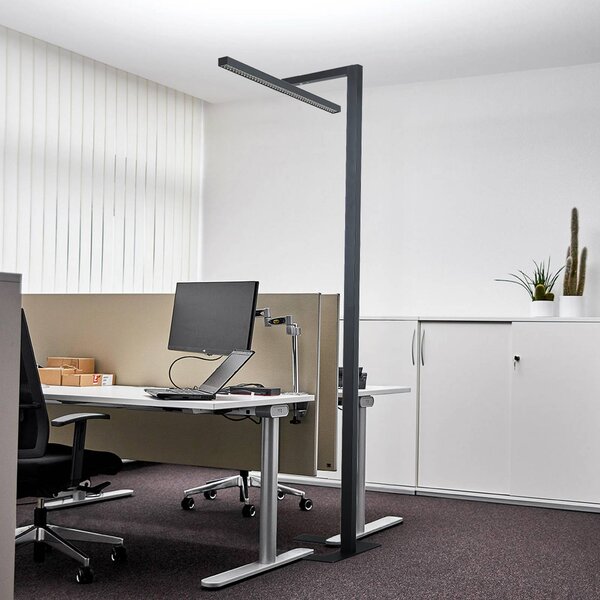 Arcchio lampa stojąca biurowa LED Jolinda, w kształcie litery T, czarna, 4000 K Jolinda Arcchio, możliwość ściemniania, czarny, biuro, aluminium, nowoczesny