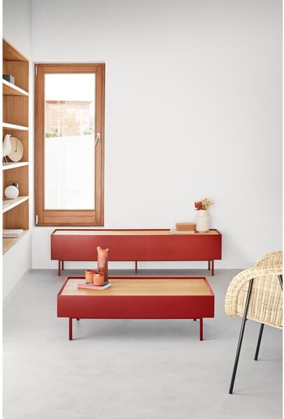 Czerwona szafka pod TV w dekorze dębu 180x45 cm Arista – Teulat