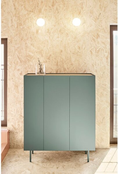 Zielona wysoka komoda w dekorze dębu 95x120 cm Arista – Teulat