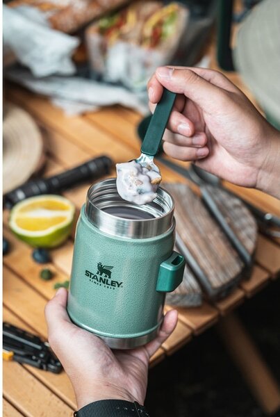 Zielony termos na jedzenie ze stali nierdzewnej 400 ml Legendary Classic Hammer Tone Green – Stanley