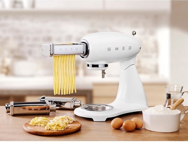 Biały robot kuchenny Retro Style – SMEG