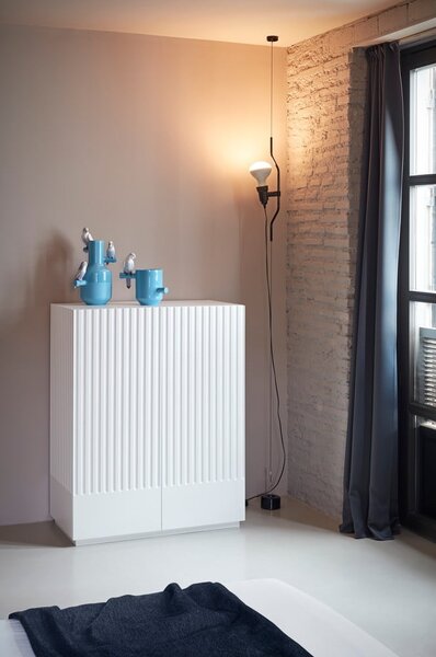 Czarny kredens Teulat Doric, szer. 150 cm