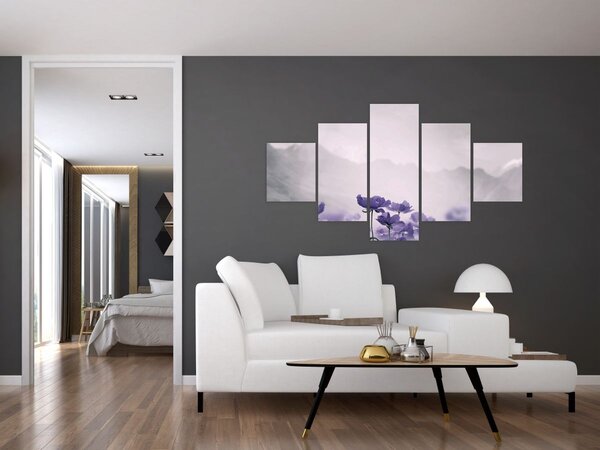 Obraz - Fioletowe kwiaty w górach (125x70 cm)