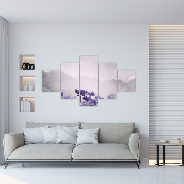 Obraz - Fioletowe kwiaty w górach (125x70 cm)