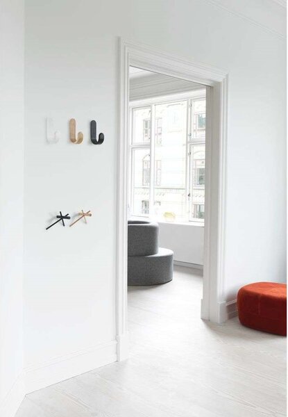 Normann Copenhagen - Curve Hook Black