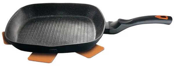 Patelnia grillowa z silikonowym uchwytem typu soft touch D7-S69