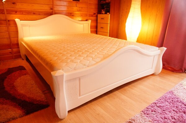 Łóżko drewniane IKAR 180×200 cm ze stelażem BIAŁE