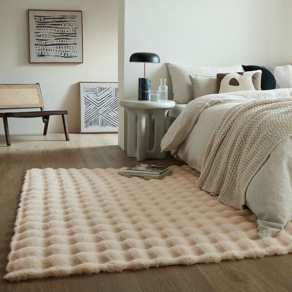 Kremowa syntetyczna skóra 80x150 cm Waffle Faux Fur – Flair Rugs