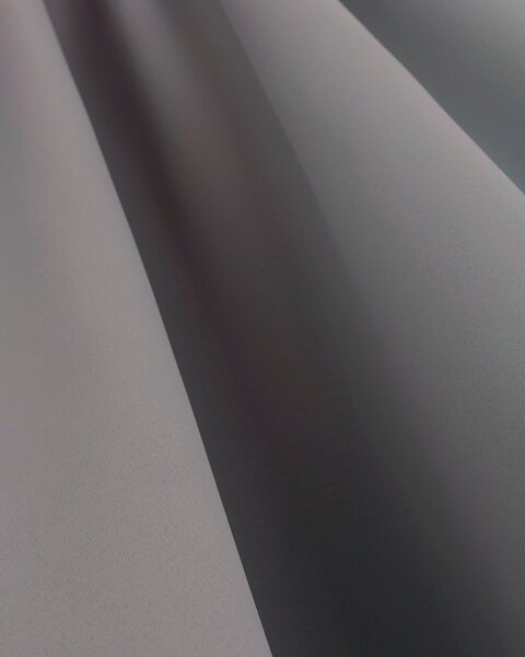 Zasłona zaciemniająca na taśmie marszczącej ciepły szary 140 x 280cm 1 szt