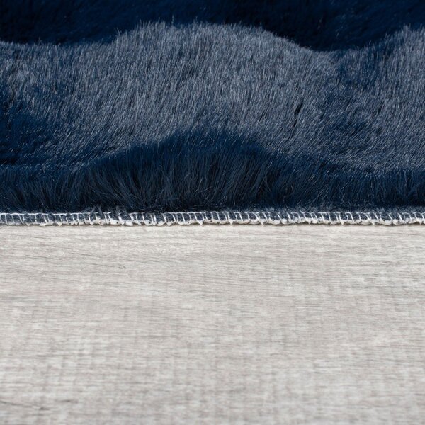 Ciemnoniebieska syntetyczna skóra 80x150 cm Waffle Faux Fur – Flair Rugs