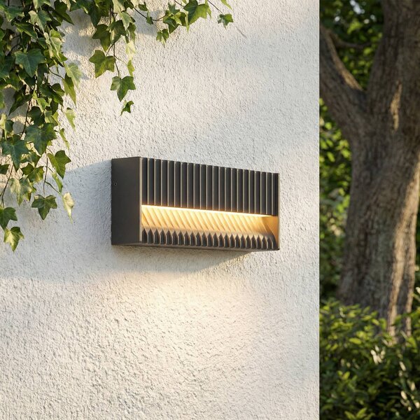 Kinkiet zewnętrzny LED Tavion Lucande, czarny, aluminium, nowoczesny