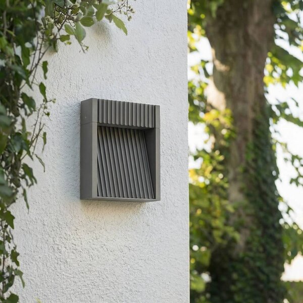 Kinkiet zewnętrzny LED Tavion Lucande, czarny, aluminium, nowoczesny