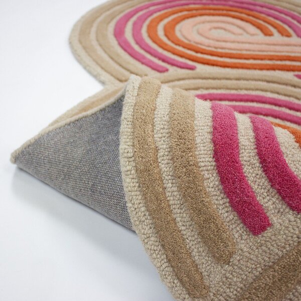 Różowy wełniany dywan tkany ręcznie 140x200 cm Spiral Shaped – Flair Rugs