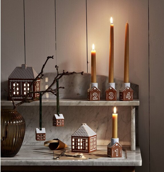Ceramiczny adwentowy świecznik Gingerbread – Kähler Design