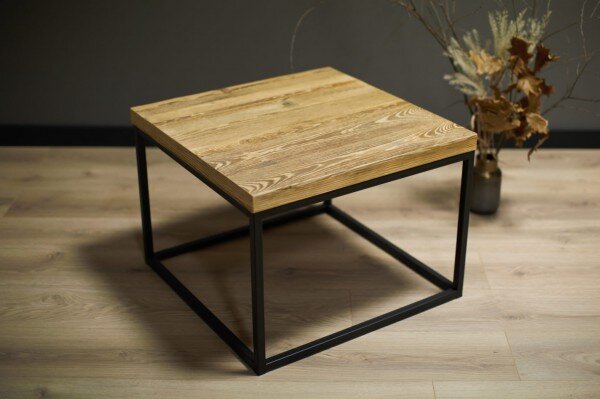 Industrialny loftowy stolik kawowy STILO1 Stare drewno szczotkowane