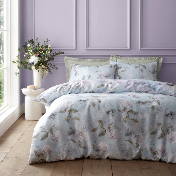 Jasnoniebieska pościel jednoosobowa 135x200 cm Floral Serenity – RHS