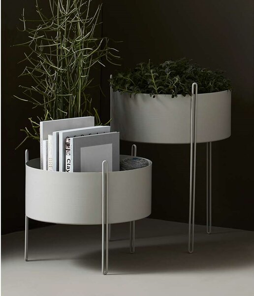 Woud - Pidestall Planter Medium Grey