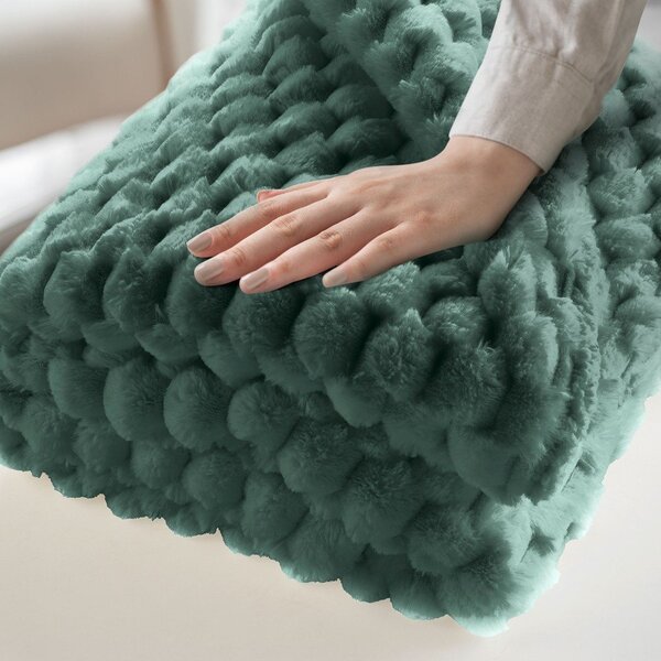 Zielony koc z mikropluszu 220x240 cm Frosty – douceur d'intérieur