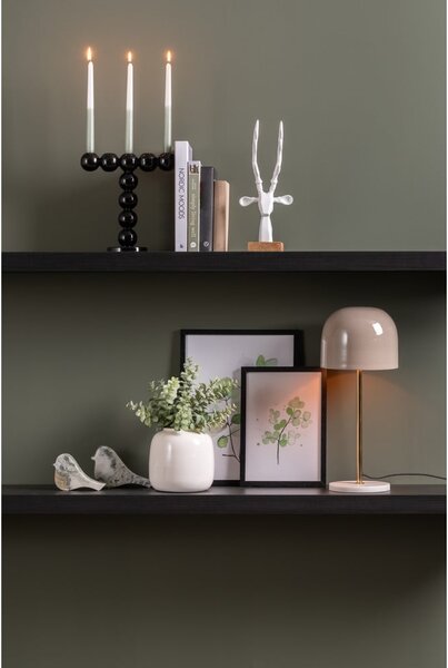 Kremowa lampa stołowa z metalowym kloszem (wysokość 50 cm) Manta – Leitmotiv
