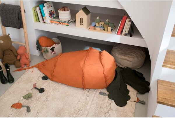 Zielony/pomarańczowy dziecięcy worek do siedzenia Cathy the Carrot – Lorena Canals