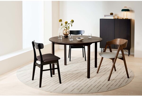 Brązowy okrągły rozkładany stół z litego drewna dębowego ø 120 cm Noor – Hammel Furniture