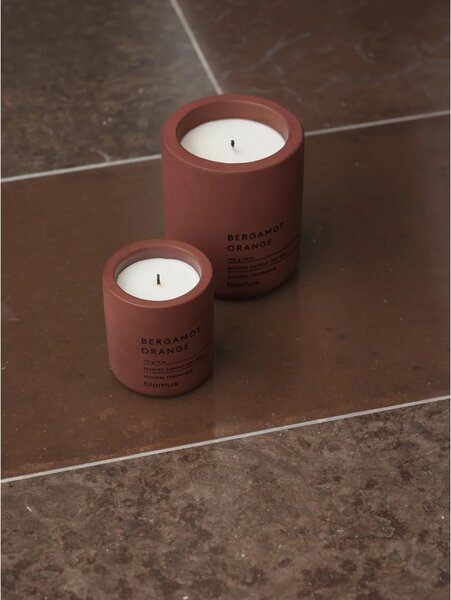 Zapachowa sojowa świeca czas palenia 55 h Fraga: Bergamot Orange – Blomus